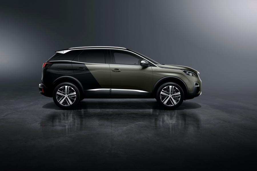  Peugeot 3008 GT 2016 года  (WW) (фото 13 из 42)